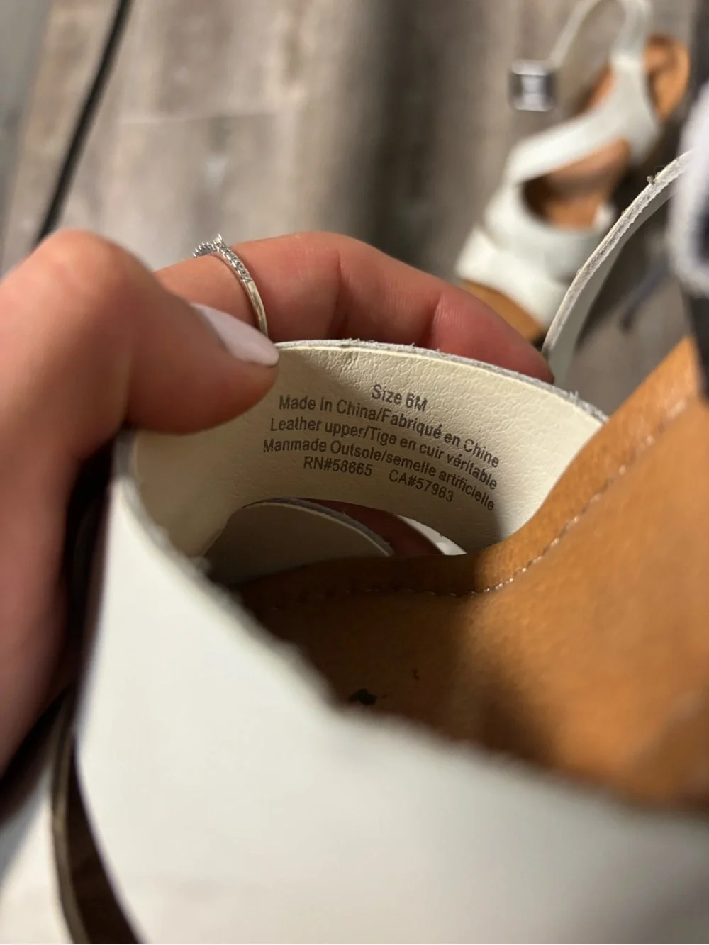 Treasure & Bond | Harmony Women’s White Leather Platform Sandals Wood Heels 6